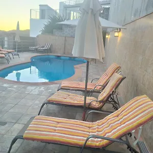 apartamentos-maria-competa.1costadelsol.com/
